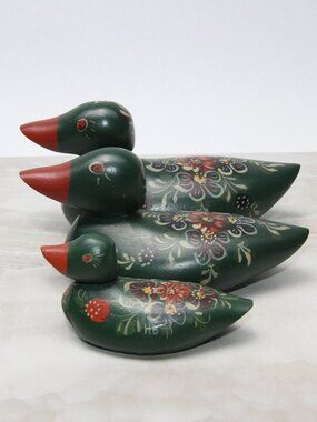 Vintage Hindeloopen Dutch Folk Art Hand Painted Wooden Duck Figures Signed